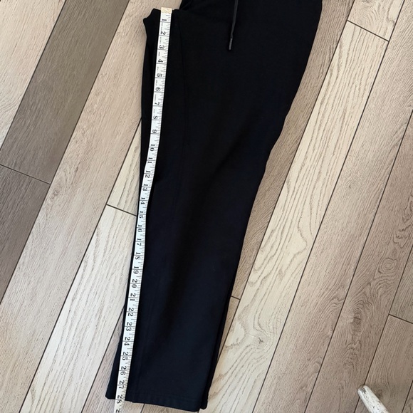 lululemon athletica Men's Black pants - Picture 9 of 10